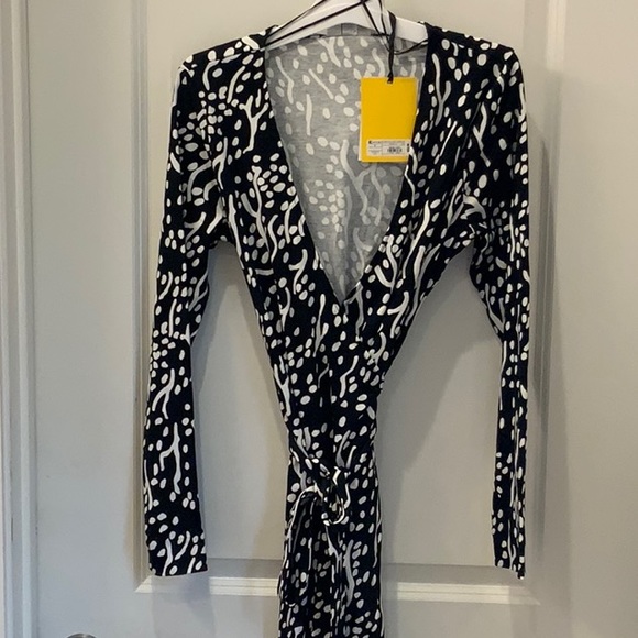 NWT Diane von Furstenberg x Target Midi Sea Spots Black Wrap Dress- S - Picture 7 of 8